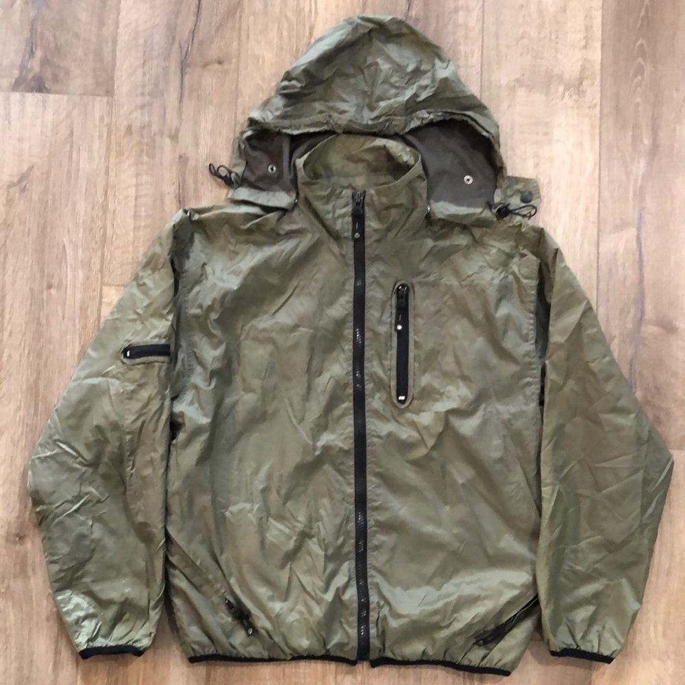 Like new! - NORTH BAY Rip-Stop Packable Hiking Technical Jacket w/Snap On Hood